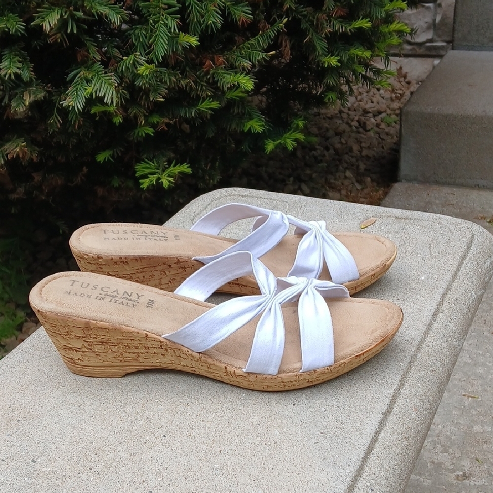 TUSCANY Easy Street Women's Wedge Sandal ITALY White & Silver Size 11